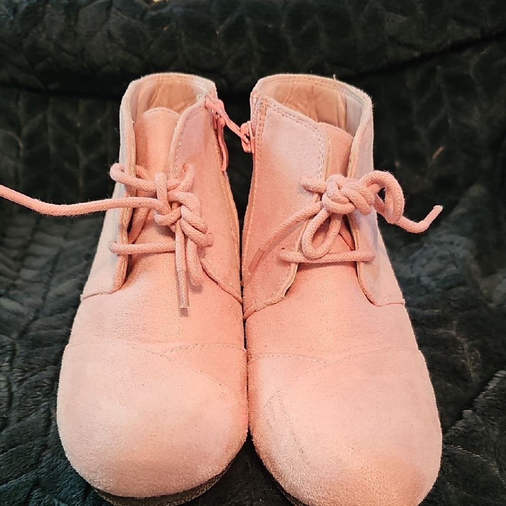 Dream Pairs Pink Lace-Up Kids Boots